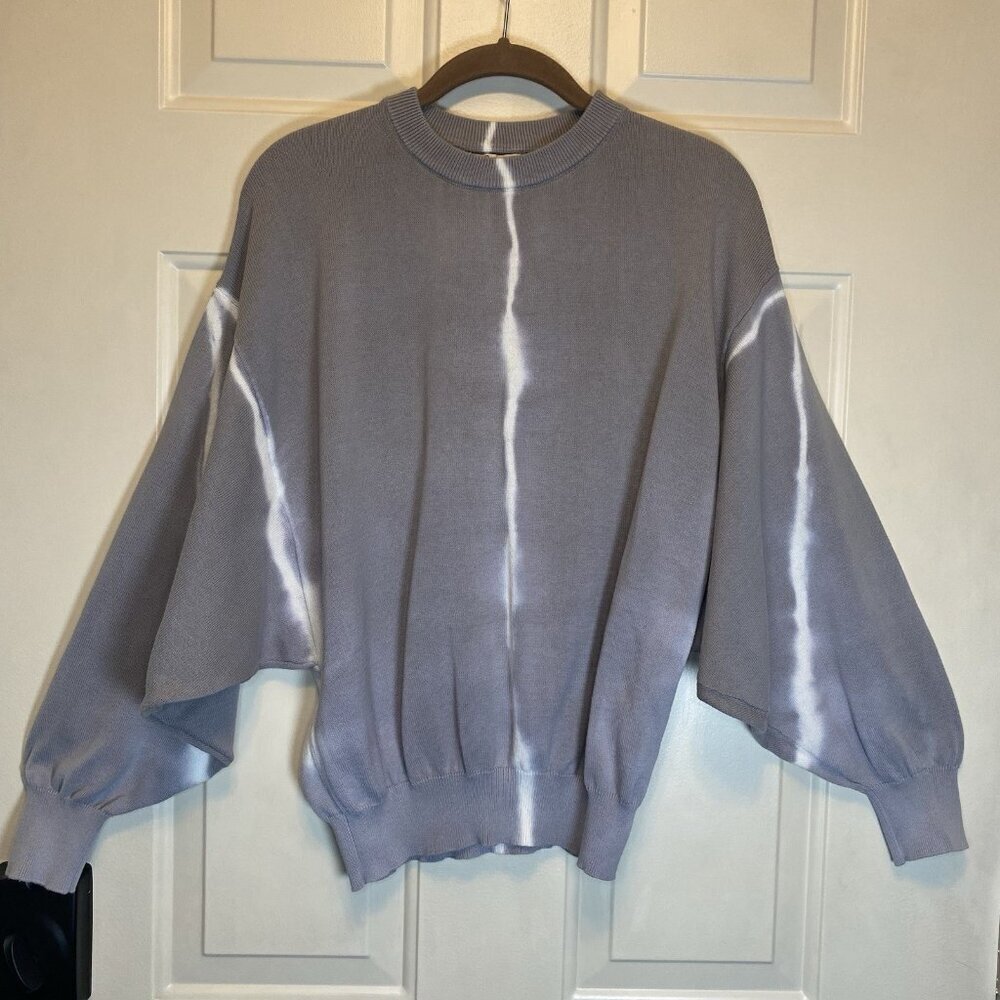 Elan Women's Tie Dye Crew Neck Pullover Sweatshirt SweaterGray Size O/S or M EUC
